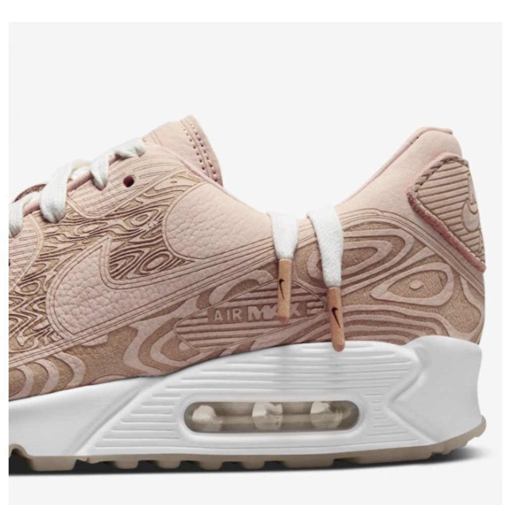 NWT Nike Air Max 90 QS Laser Etch - Picture 2 of 9